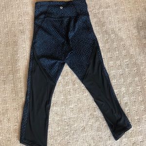 Lululemon cropped leggings